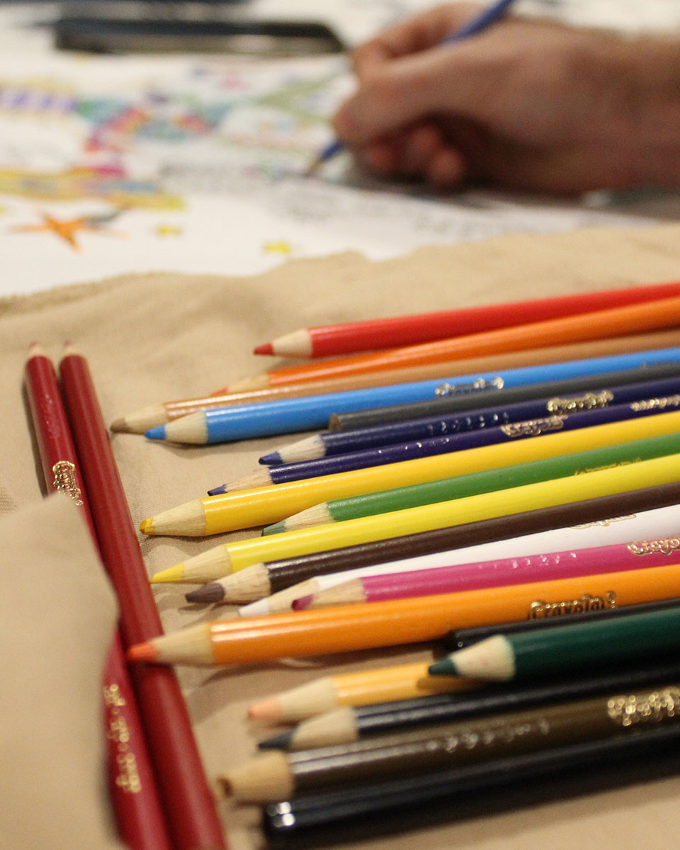 10 Tips for Setting Up a Colouring and Writing Corner at Home