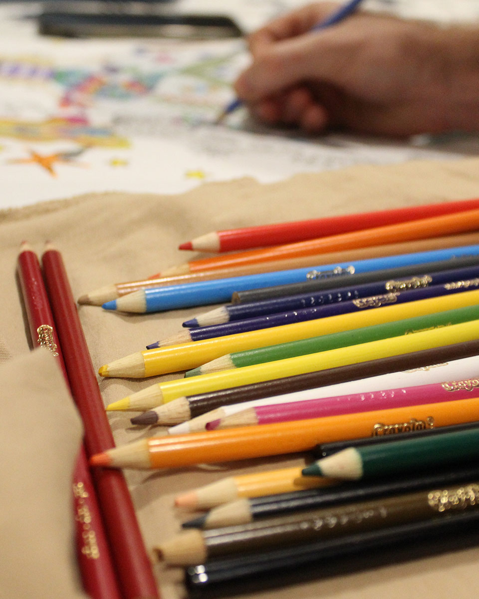 10 Tips for Setting Up a Colouring and Writing Corner at Home